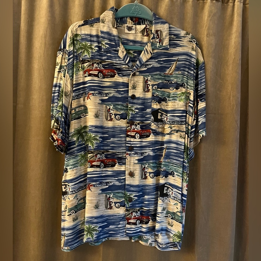 Mickey & Minnie Mouse Beachy Hawaiian Shirt